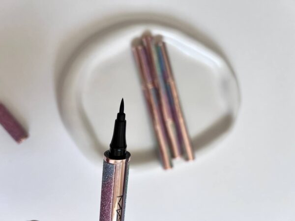 خط چشم ماژیکی MAC